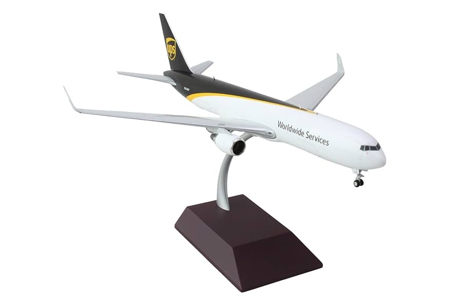 貨物機模型　UPS　B767-300F　1/400　　　　　き 貨物機模型 UPS B767-300F 1/400 き 貨物機模型 UPS B767-300F 1/